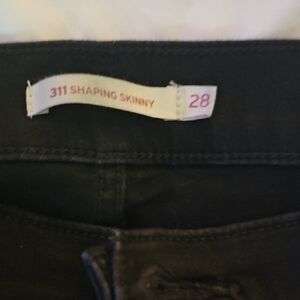 Levi's Black Skinny Pants